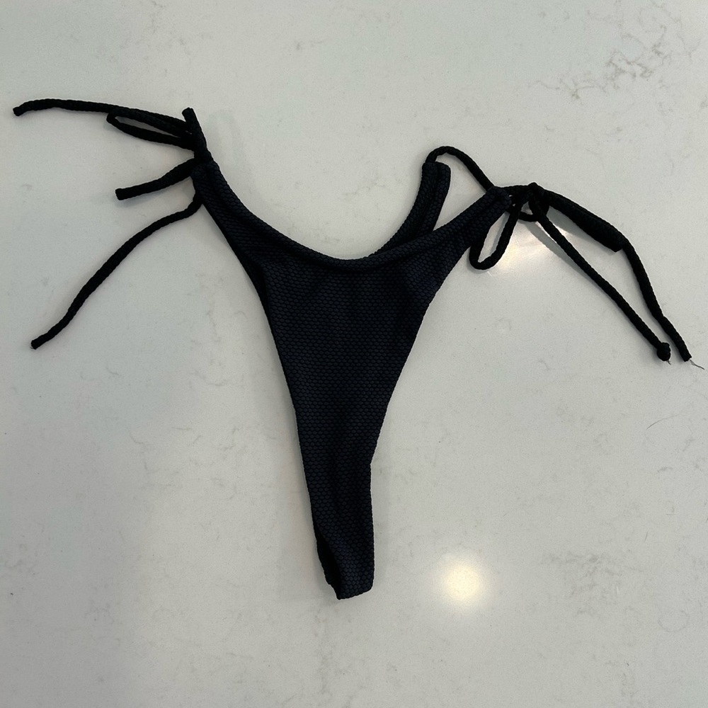 Black Women's Swim Bottom
